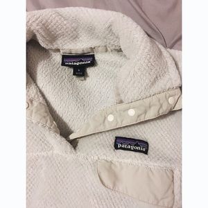 Women’s White Patagonia Pullover